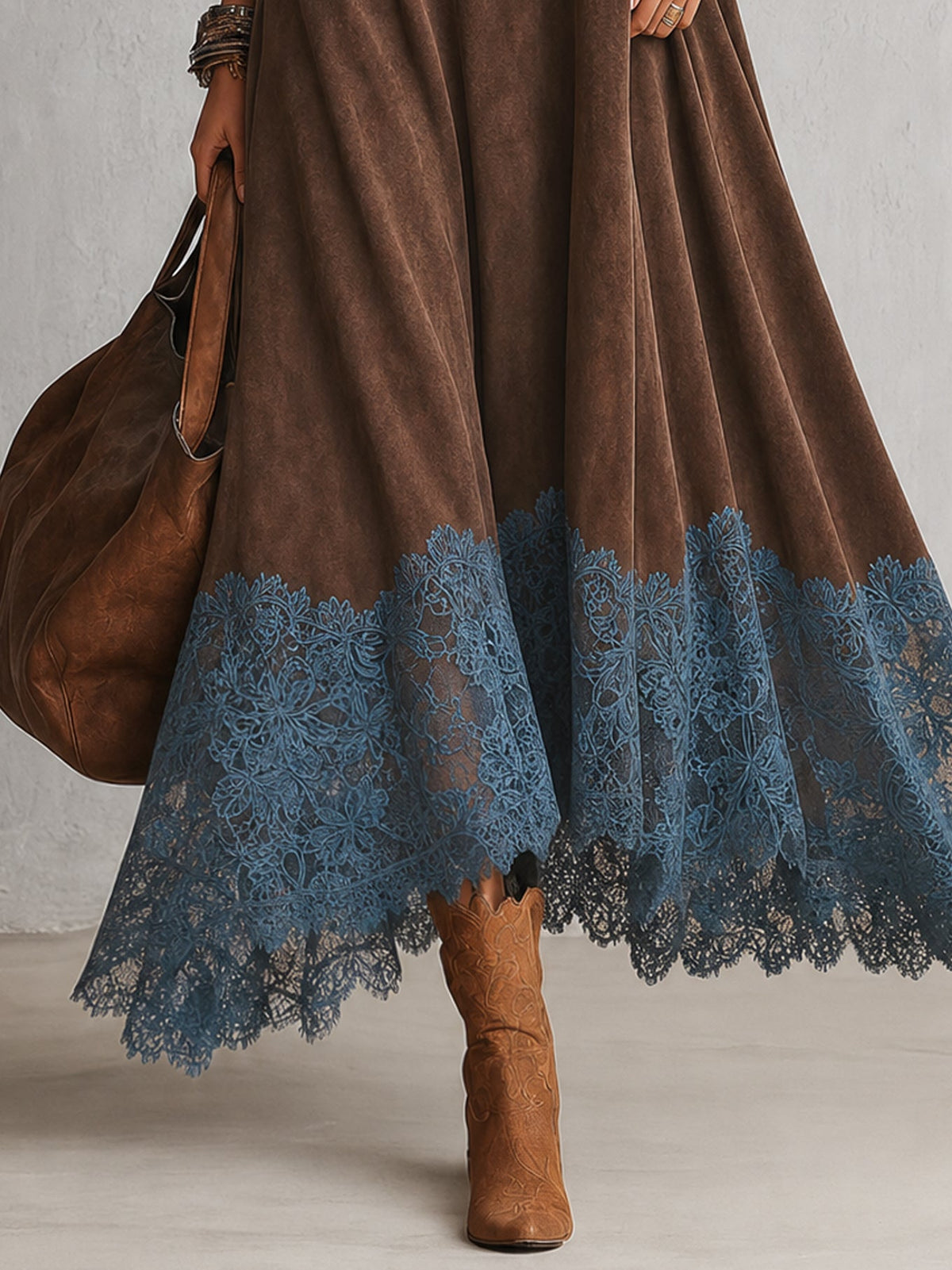 Alix | Robe longue vintage effet daim avec dentelle