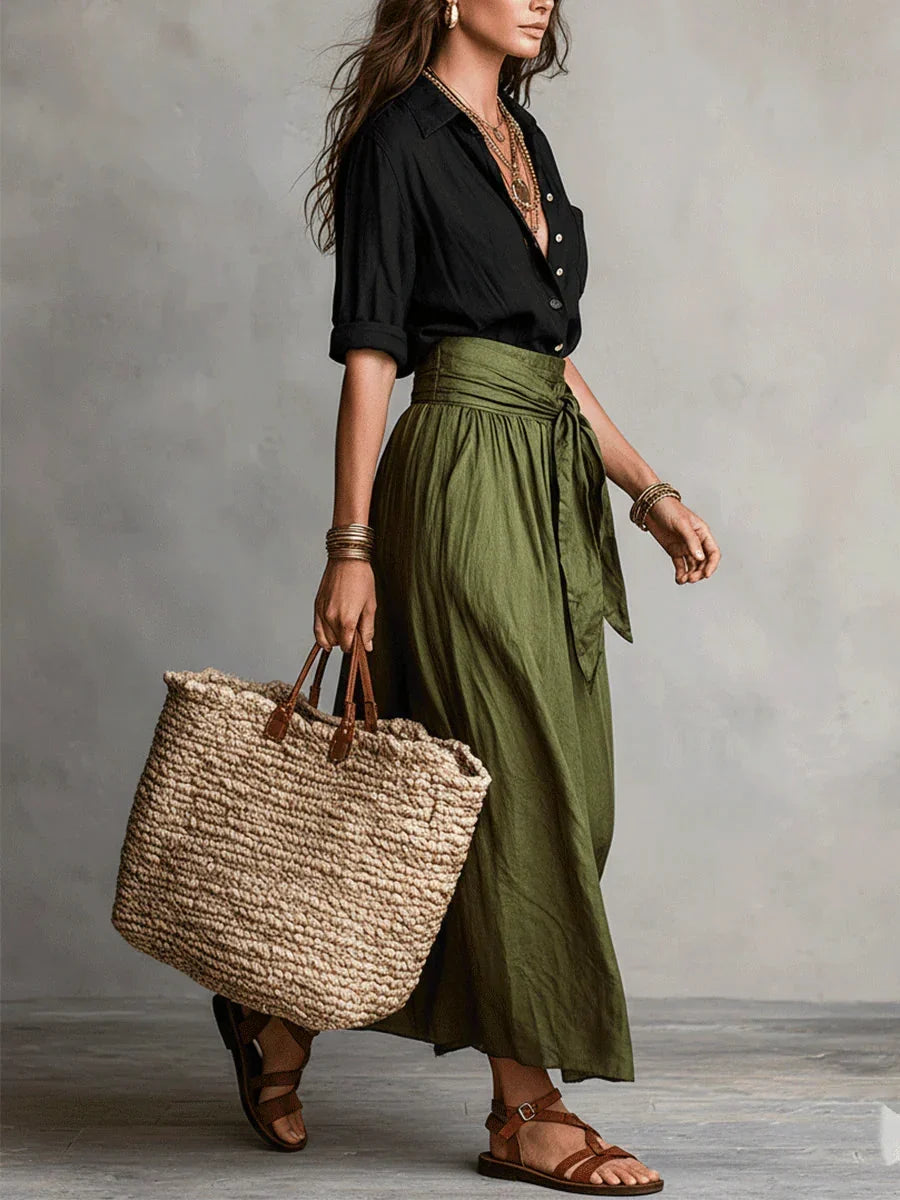 Victoire | Ensemble élégant 2 pièces avec blouse noire et jupe midi
